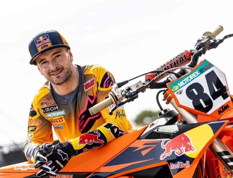 Gemini_Generated_Image_8vmlx28vmlx28vml